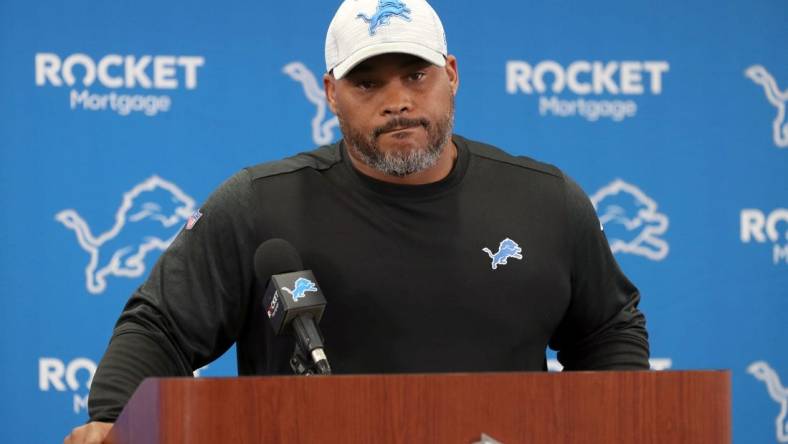 Lions running backs coach Duce Staley talks with reporters before OTAs on Thursday, June 2, 2022, in Allen Park.

Lions