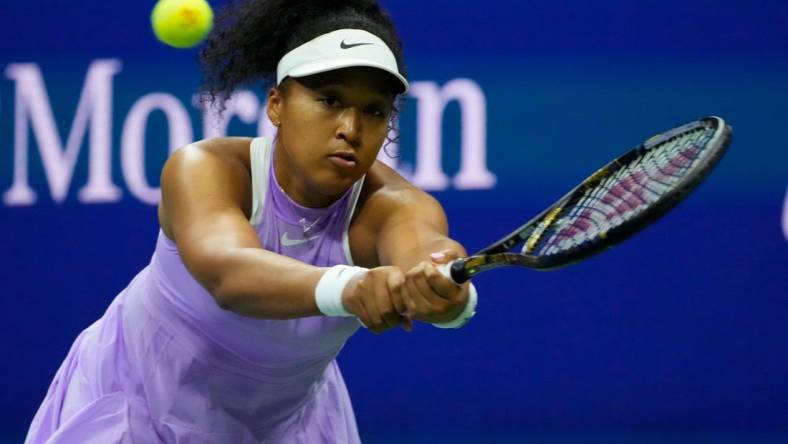 Aug 30, 2022; Flushing, NY, USA;    Naomi
Osaka of Japan hits to Danielle Collins of the USA on day two of the 2022 U.S. Open tennis tournament at USTA Billie Jean King National Tennis Center. Mandatory Credit: Robert Deutsch-USA TODAY Sports