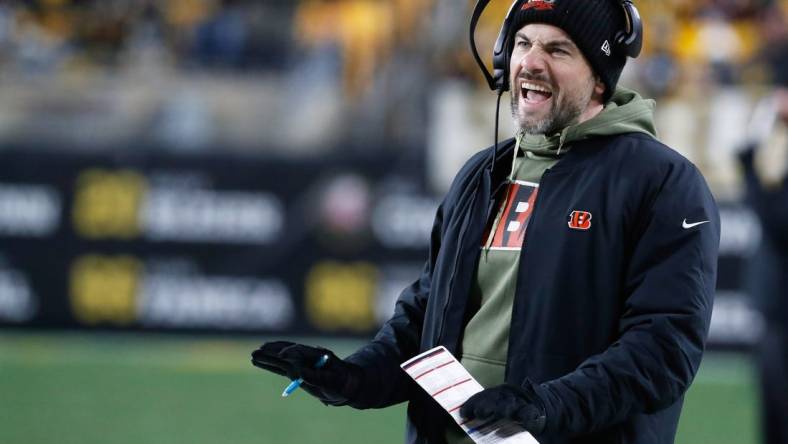 Nov 20, 2022; Pittsburgh, Pennsylvania, USA;  Cincinnati Bengals quarterbacks coach Dan Pitcher gestures on the sidelines against the Pittsburgh Steelers during the second quarter at Acrisure Stadium. Mandatory Credit: Charles LeClaire-USA TODAY Sports