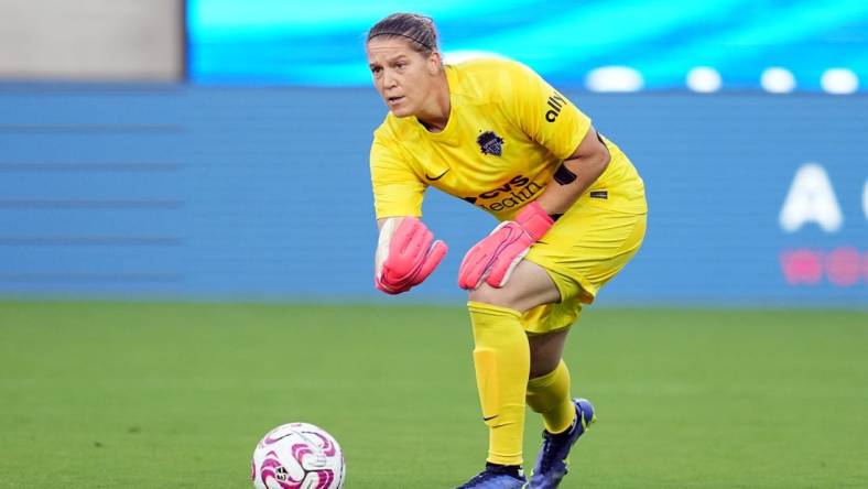 Jul 8, 2023; San Diego, California, USA; Washington Spirit goalkeeper Nicole Barnhart (28) plays the ball in the first half against the San Diego Wave FC at Snapdragon Stadium. Mandatory Credit: Ray Acevedo-USA TODAY Sports