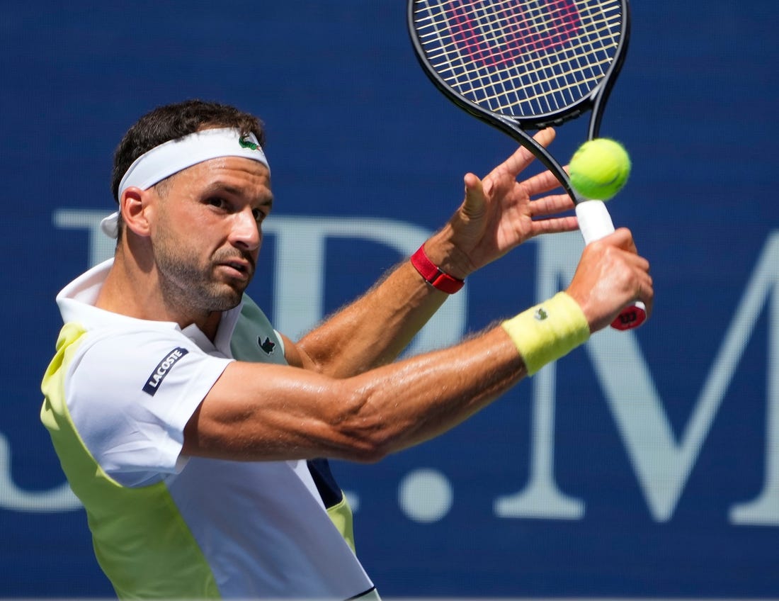 Aug 31, 2023; Flushing, NY, USA; Grigor Dimitrov of Bulgaria hits to Andy Murray of Great Britain on day four of the 2023 U.S. Open tennis tournament at USTA Billie Jean King National Tennis Center. Mandatory Credit: Robert Deutsch-USA TODAY Sports