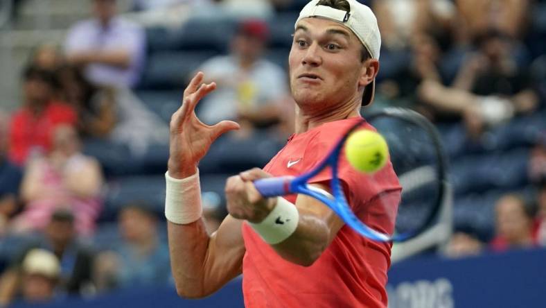 Sep 4, 2023; Flushing, NY, USA; Jack Draper of Great Britain hits to Andrey Rublev on day eight of the 2023 U.S. Open tennis tournament at USTA Billie Jean King National Tennis Center. Mandatory Credit: Danielle Parhizkaran-USA TODAY Sports