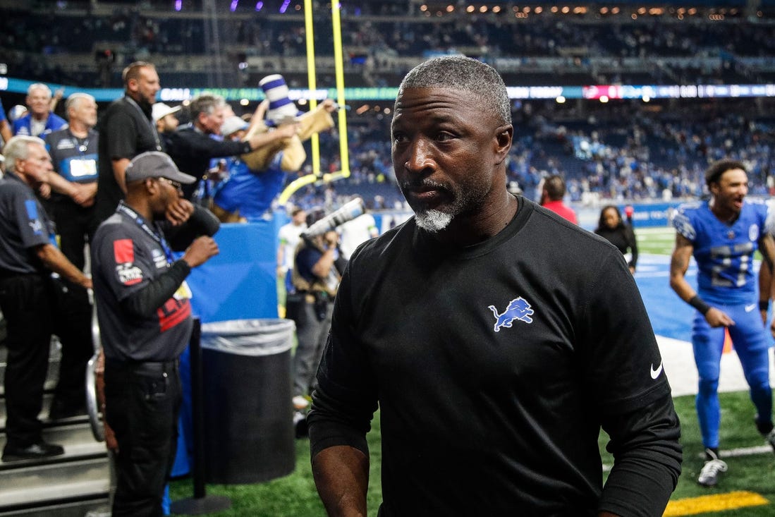 Detroit Lions defensive coordinator Aaron Glenn walks off the field after 20-6 win over Atlanta Falcons at Ford Field in Detroit on Sunday, Sept. 24, 2023.