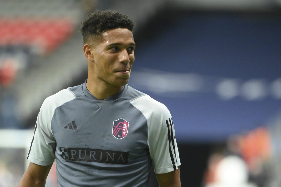 Oct 4, 2023; Vancouver, British Columbia, CAN;  St. Louis City SC forward Nicholas Gioacchini (11) during warm ups prior to the game against the Vancouver Whitecaps FC at BC Place. Mandatory Credit: Anne-Marie Sorvin-USA TODAY Sports