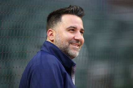 Oct 6, 2023; Atlanta, GA, USA; Atlanta Braves general manager Alex Anthopoulos watches a workout before the NLDS against the Philadelphia Phillies at Truist Park. Mandatory Credit: Brett Davis-USA TODAY Sports