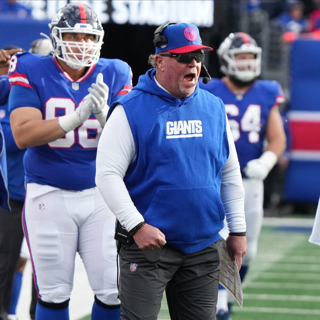 East Rutherford, NJ     October 22, 2023 -- Giants defensive coordinator Wink Martindale after a stop on a fourth down play that sealed the game for the Giants. The NY Giants host the Washington Commanders at MetLife Stadium in East Rutherford, NJ on October 22, 2023.