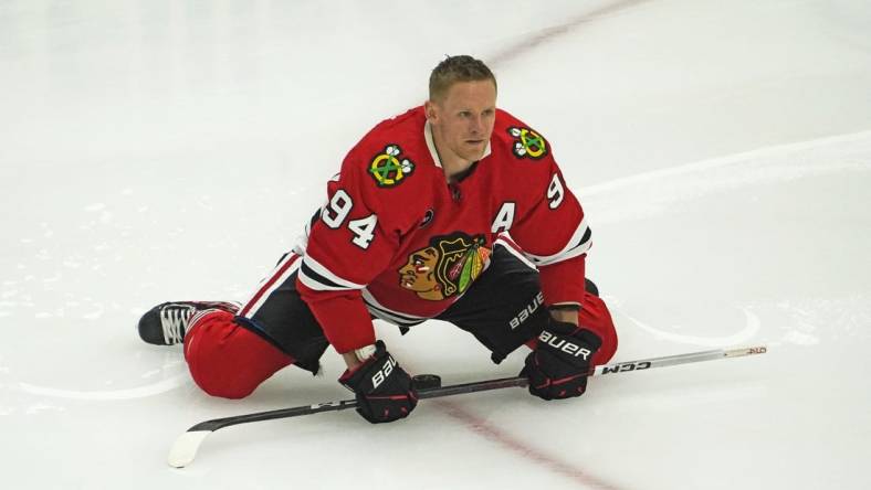 Nov 5, 2023; Chicago, Illinois, USA; Chicago Blackhawks right wing Corey Perry (94) warms up before the game against the New Jersey Devils at United Center. Mandatory Credit: David Banks-USA TODAY Sports