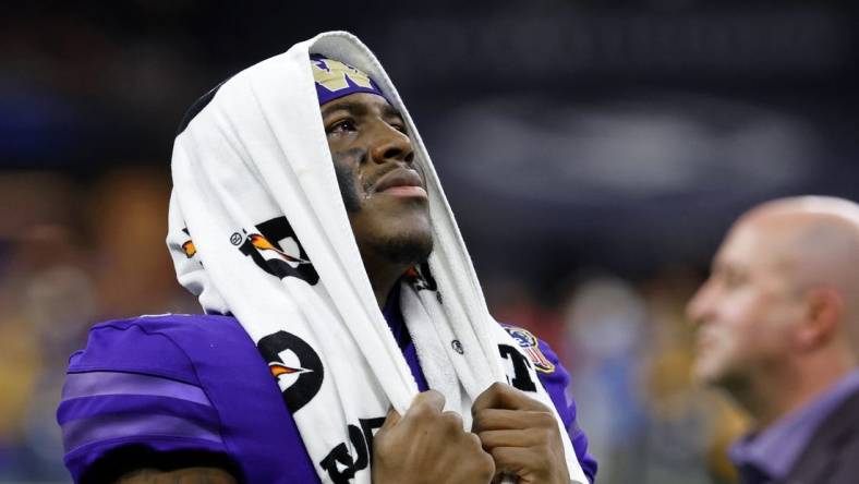 Jan 1, 2024; New Orleans, LA, USA; Washington Huskies wide receiver Germie Bernard (4) watches a video review during the fourth quarter of the 2024 Sugar Bowl college football playoff semifinal game at Caesars Superdome. Mandatory Credit: Geoff Burke-USA TODAY Sports