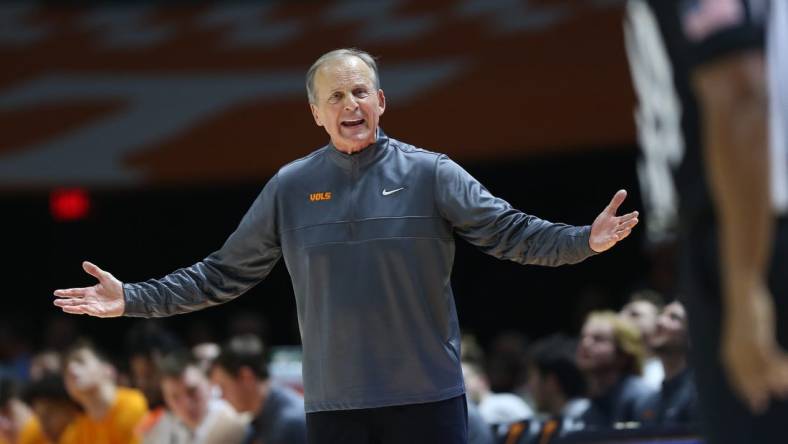 Jan 6, 2024; Knoxville, Tennessee, USA; Tennessee Volunteers head coach Rick Barnes speaks with an official during the second half against the Mississippi Rebels at Thompson-Boling Arena at Food City Center. Mandatory Credit: Randy Sartin-USA TODAY Sports