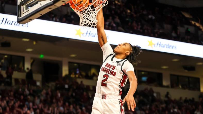 Jan 15, 2024; Columbia, South Carolina, USA; South Carolina Gamecocks forward Ashlyn Watkins (2) dunks against the Kentucky Wildcats in the first half at Colonial Life Arena. Mandatory Credit: Jeff Blake-USA TODAY Sports