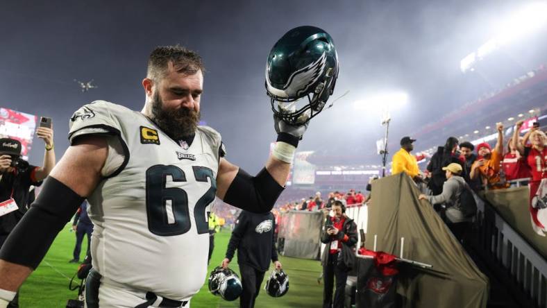 Jan 15, 2024; Tampa, Florida, USA; Philadelphia Eagles center Jason Kelce (62) thanks the fans as he leaves the field after a 2024 NFC wild card game against the Tampa Bay Buccaneers at Raymond James Stadium. Mandatory Credit: Nathan Ray Seebeck-USA TODAY Sports