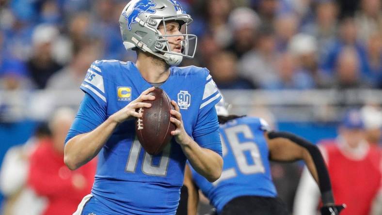Detroit Lions quarterback Jared Goff (16) looks to pass against Tampa Bay Buccaneers during the first half of the NFC divisional round at Ford Field in Detroit on Sunday, Jan. 21, 2024.
