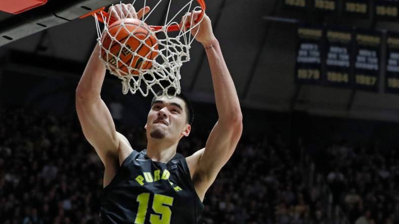 Purdue Boilermakers center Zach Edey (15) dunks the ball during the NCAA men   s basketball game against the Michigan Wolverines, Tuesday, Jan. 23, 2024, at Mackey Arena in West Lafayette, Ind. Purdue Boilermakers won 99-67.