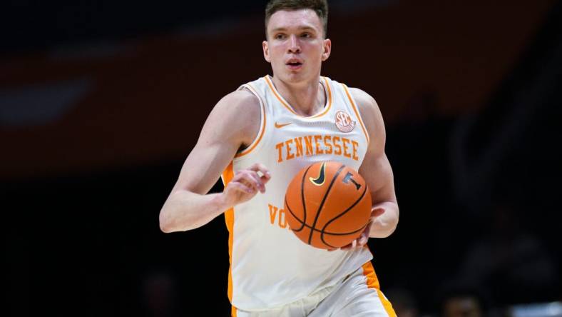 Tennessee guard Dalton Knecht (3) dribbles the ball during an NCAA college basketball game between Tennessee and Tarleton State at Thompson-Boling Arena at Food City Center, Thursday, Dec. 21, 2023.