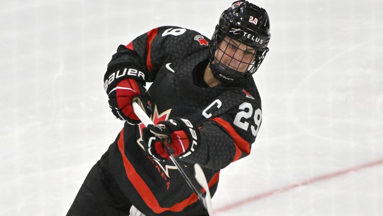 Hockey: IIHF Women's World Championship Hockey-USA at CANADA