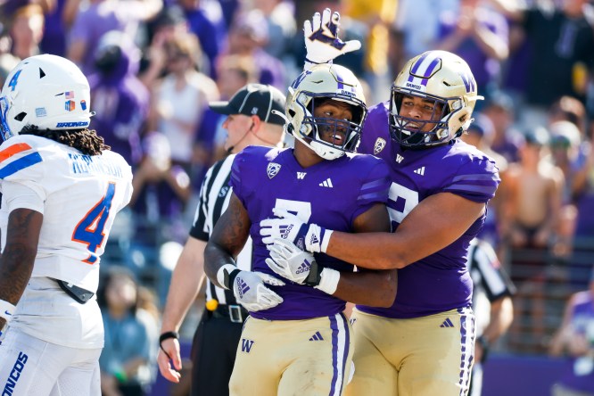 NCAA Football: Boise State at Washington