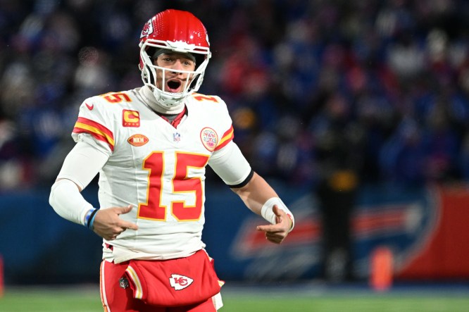 NFL: AFC Divisional Round-Kansas City Chiefs at Buffalo Bills