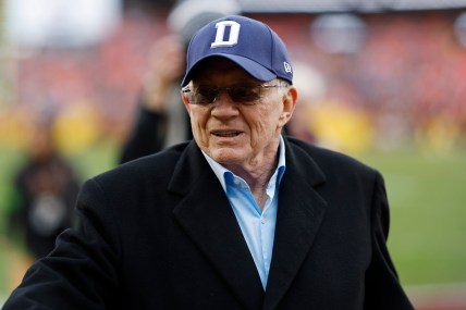 Jerry Jones reaction to Dallas Cowboys disasterclass of a 1st half against Green Bay Packers goes viral