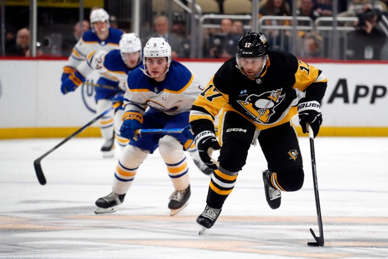 NHL: Buffalo Sabres at Pittsburgh Penguins