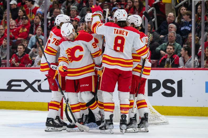 NHL: Calgary Flames at Chicago Blackhawks