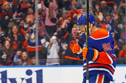 NHL Power Rankings 2023-24: Epic win streak pushes Oilers to top