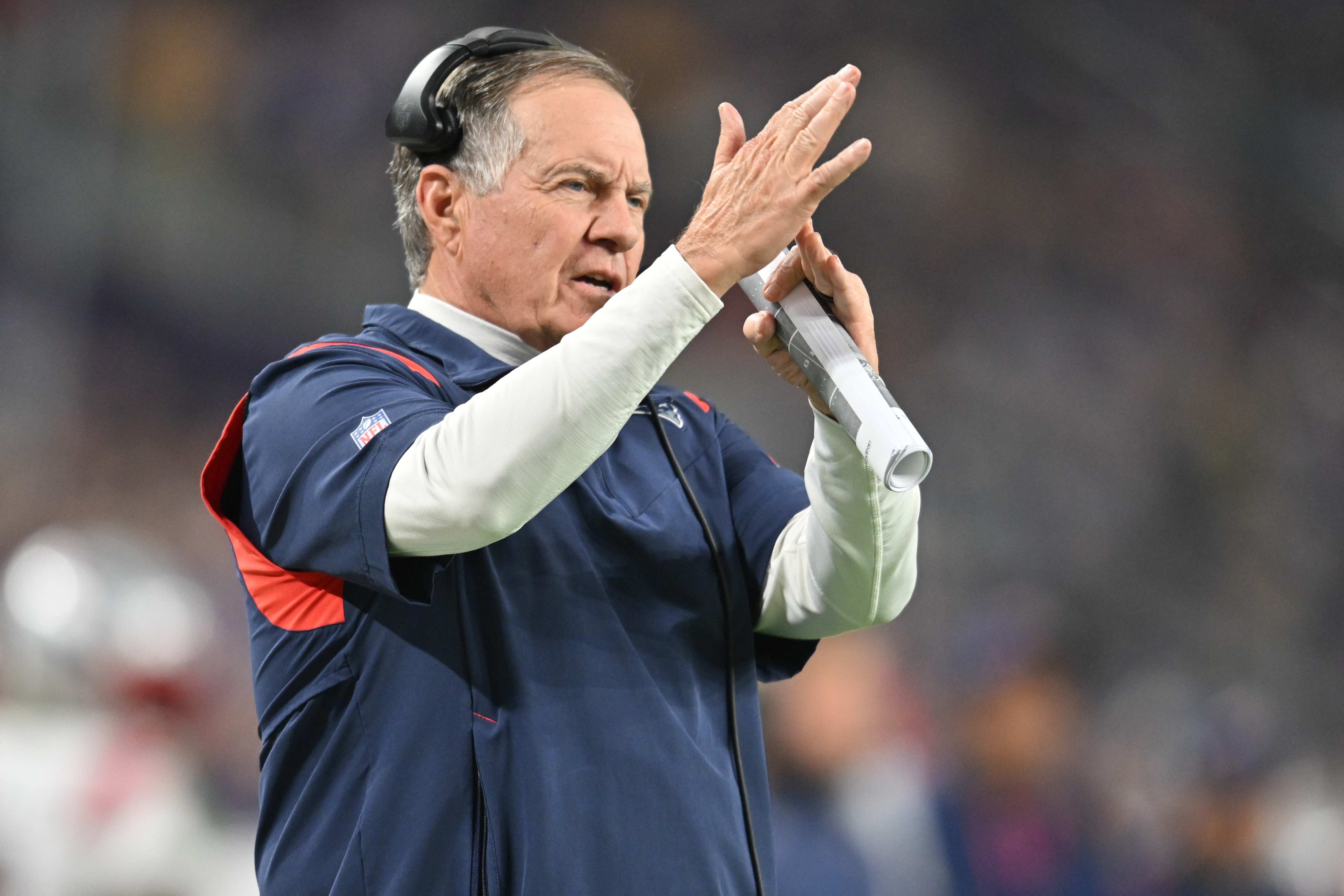 NFL Team With A Head Coach Reportedly Considering Bill Belichick ...