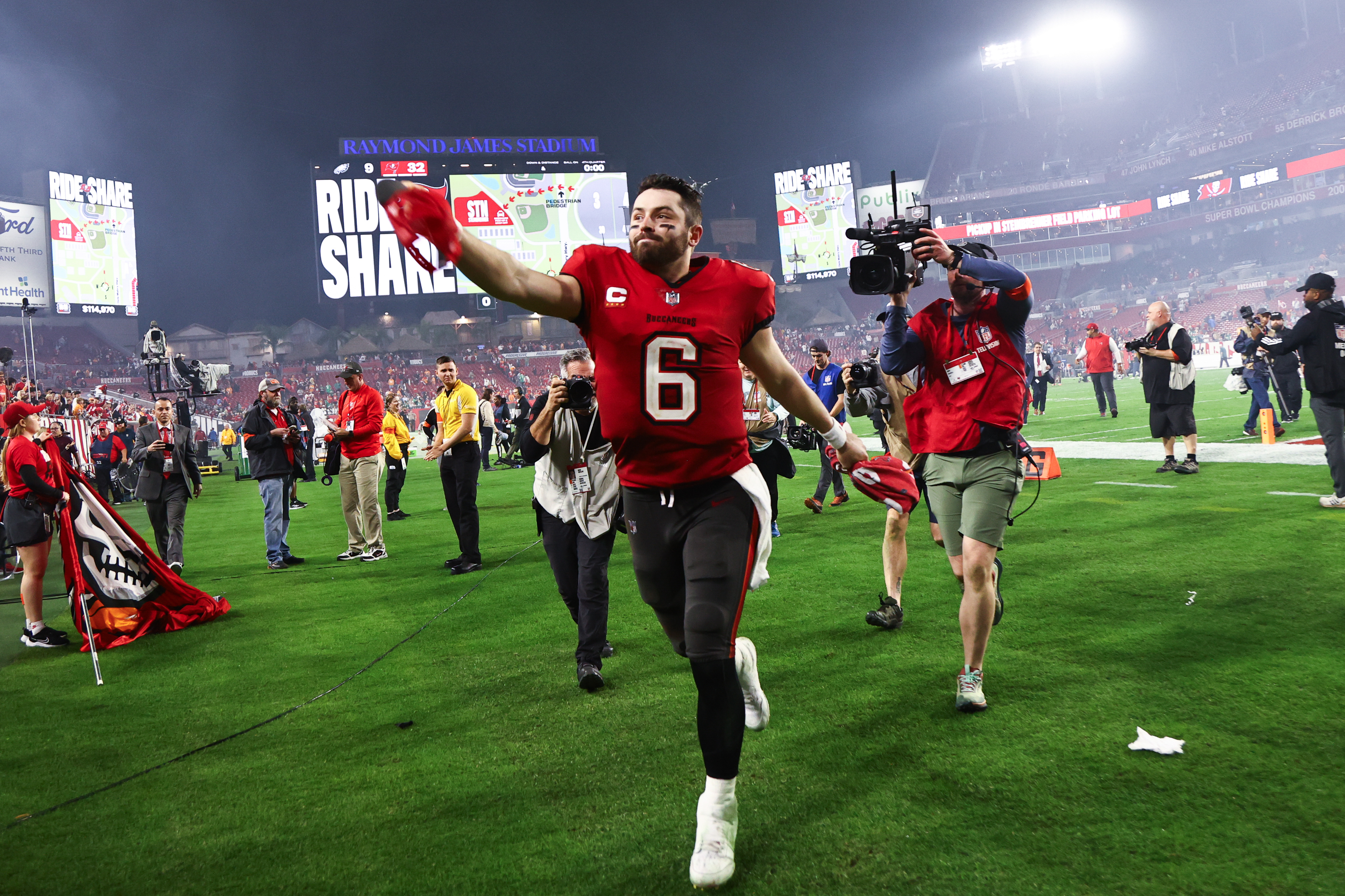 Baker Mayfield May Reportedly Take A Team-friendly Deal To Return To ...