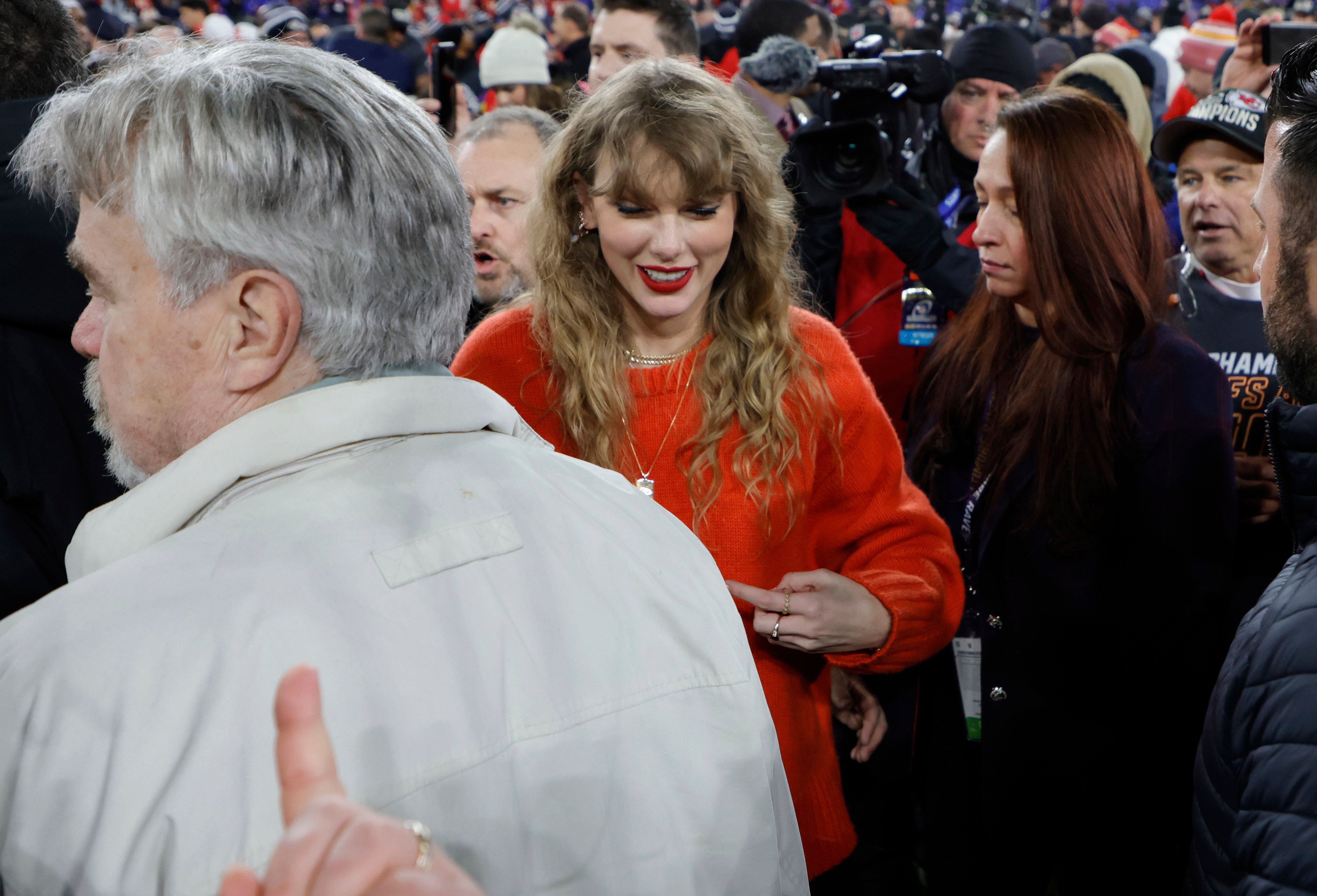 kansas city chiefs, taylor swift