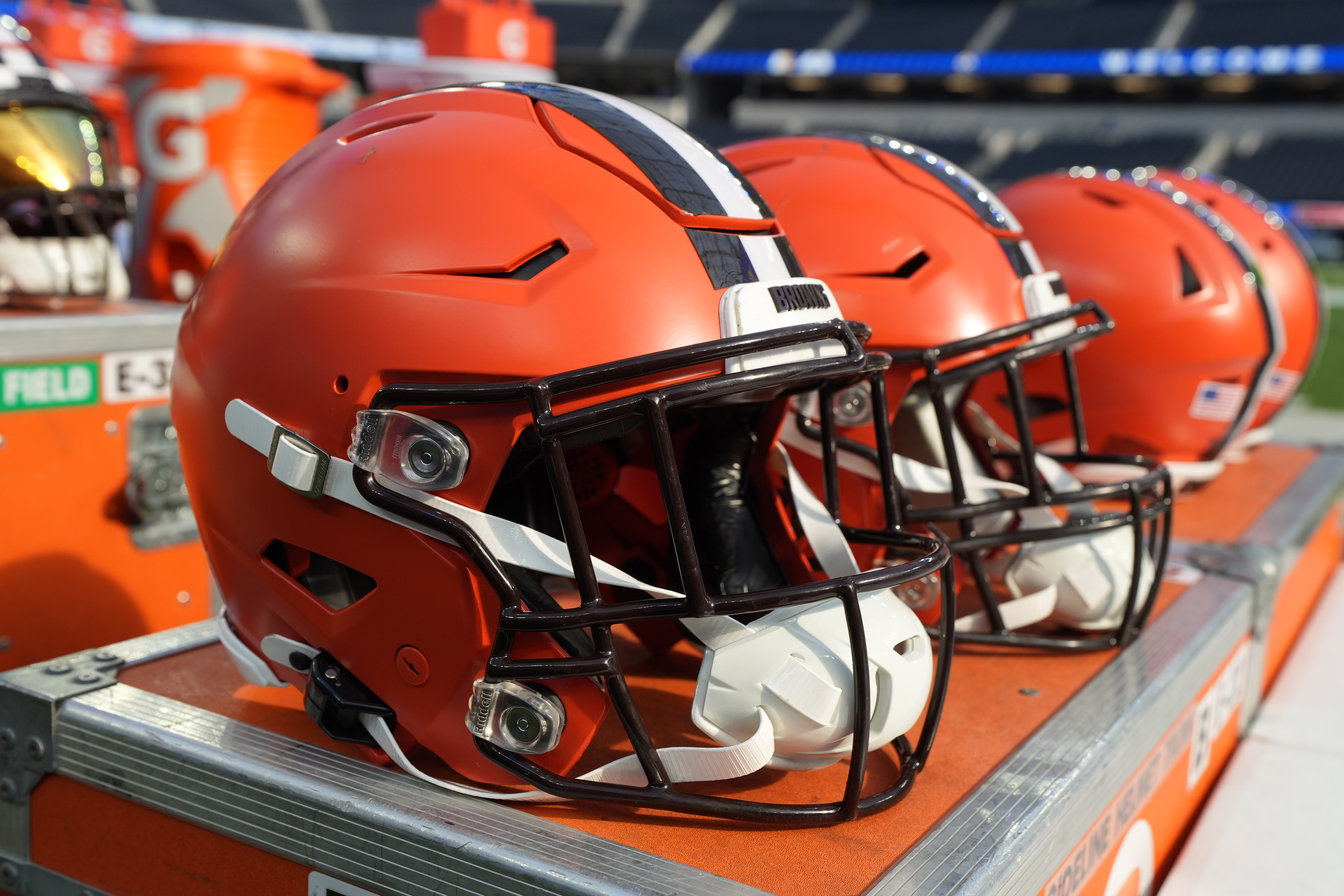 DUDE Wipes Cleans Up Cleveland Brown Helmets for First Time in 70