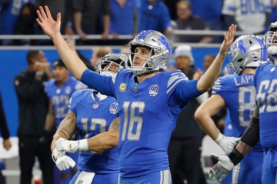 detroit lions quarterbacks: jared goff