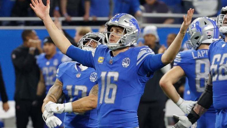 detroit lions quarterbacks: jared goff