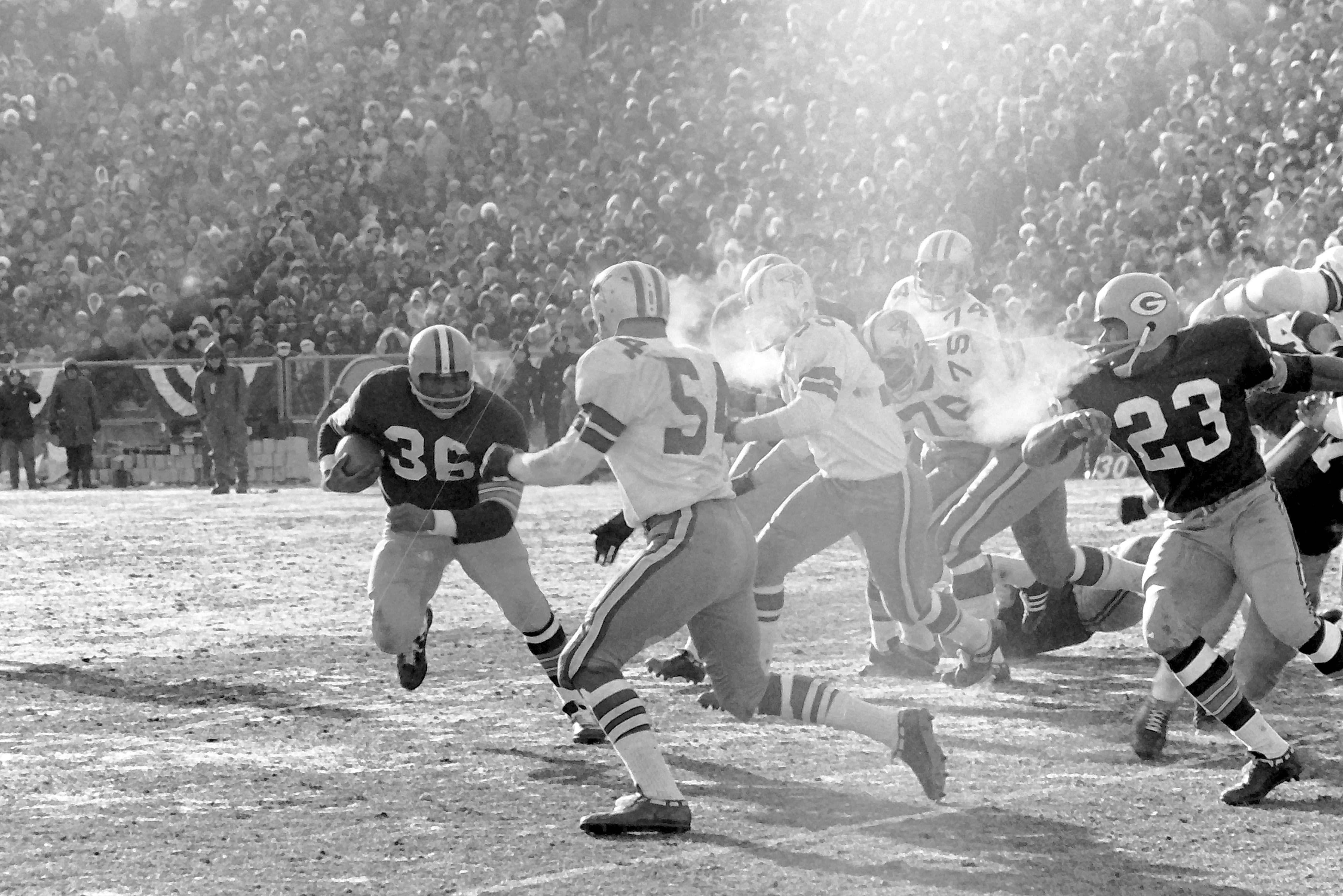 Bracing For Impact: The 5 Most Bone-chilling, Coldest Games Ever In NFL ...