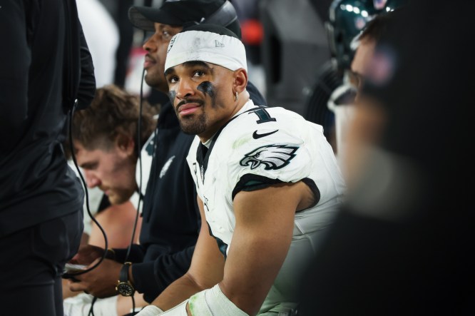 Explosive new Jalen Hurts report could foreshadow Carson Wentz-like demise with Philadelphia Eagles
