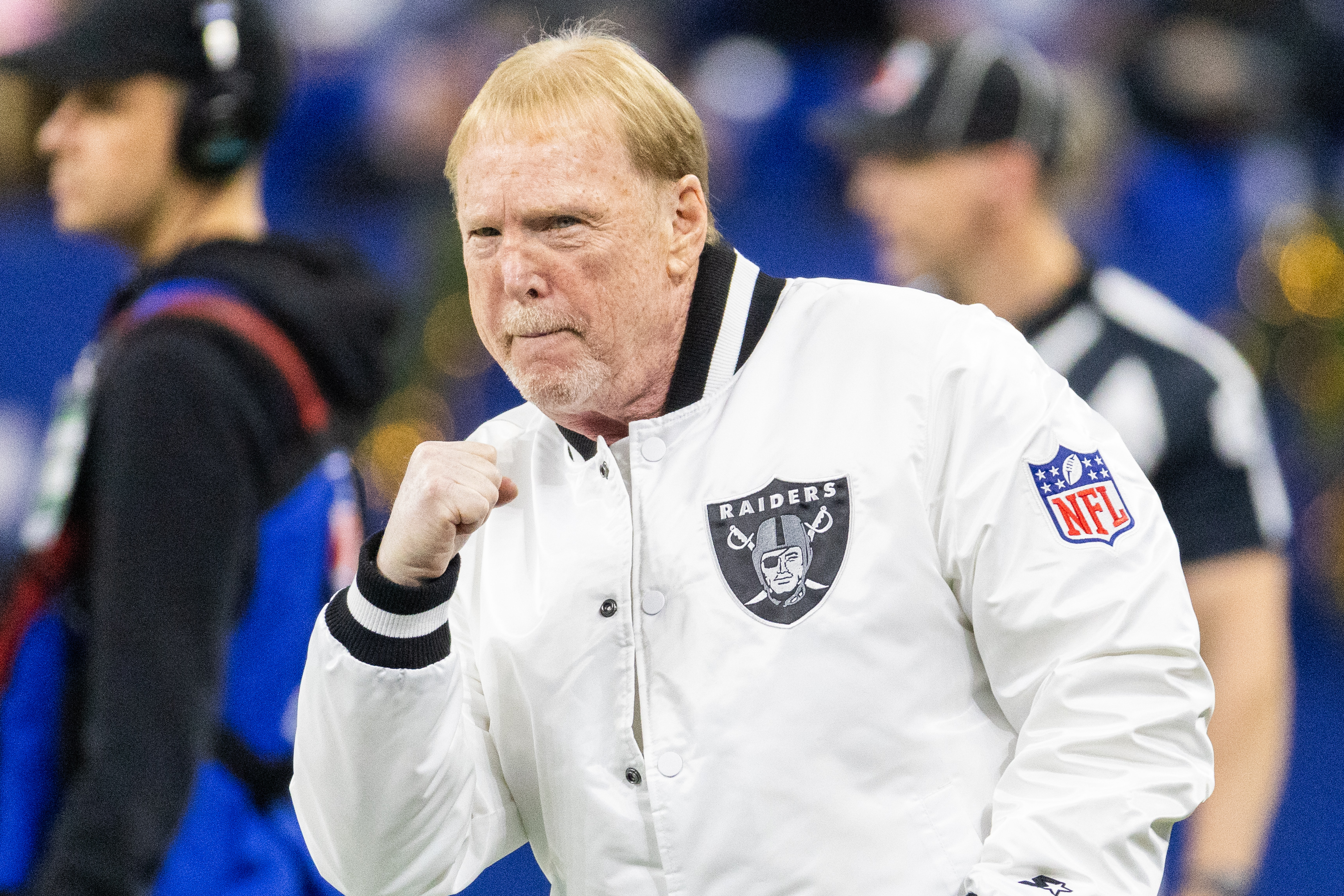 Mark Davis expected to 'take a swing or two' at big names before settling  on Antonio Pierce for Las Vegas Raiders head coaching position