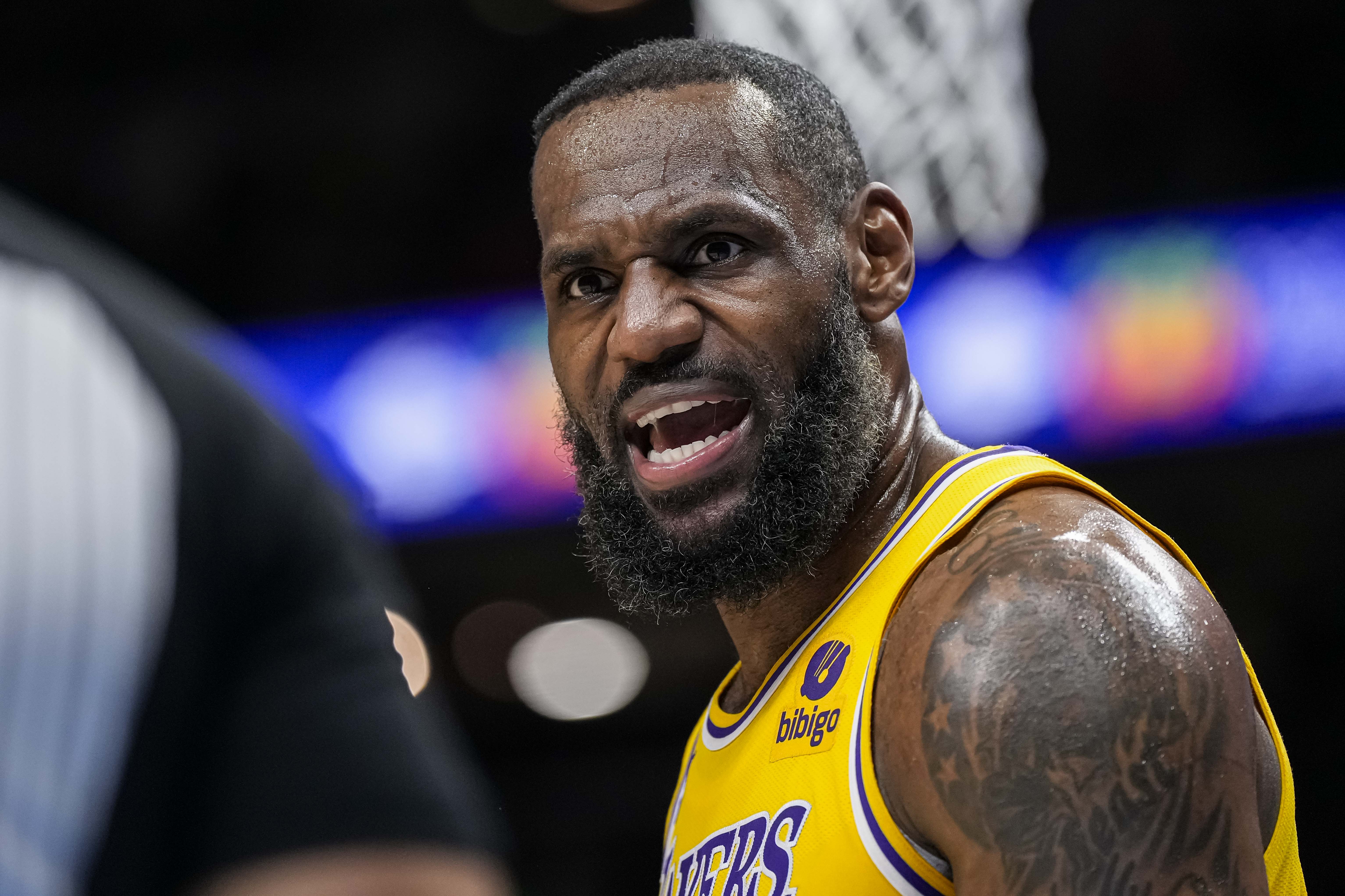 LeBron James' cryptic late-night social media post has NBA world in an