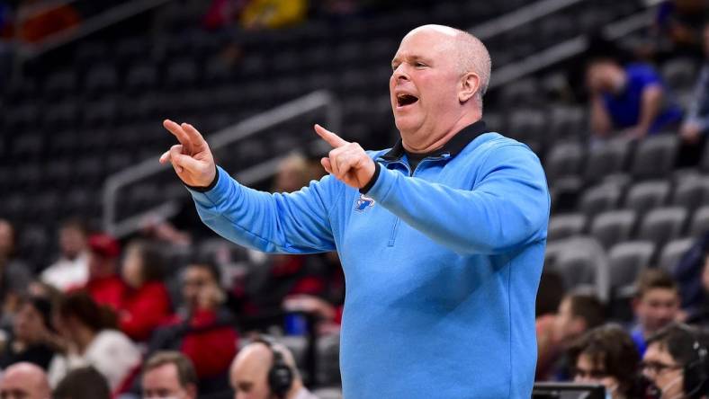 Mar 3, 2022; St. Louis, MO, USA;  Indiana State Sycamores head coach Josh Schertz reacts to a call against the Illinois State Redbirds during the second half of the Missouri Valley Conference Tournament at Enterprise Center. Mandatory Credit: Jeff Curry-USA TODAY Sports