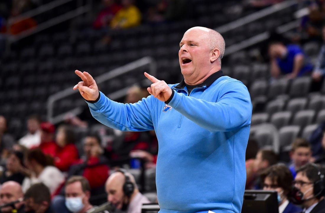 Mar 3, 2022; St. Louis, MO, USA;  Indiana State Sycamores head coach Josh Schertz reacts to a call against the Illinois State Redbirds during the second half of the Missouri Valley Conference Tournament at Enterprise Center. Mandatory Credit: Jeff Curry-USA TODAY Sports