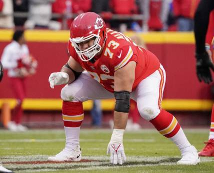 Nov 27, 2022; Kansas City, Missouri, USA; Kansas City Chiefs guard Nick Allegretti (73) at the line of scrimmage against the Los Angeles Rams during the game at GEHA Field at Arrowhead Stadium. Mandatory Credit: Denny Medley-USA TODAY Sports