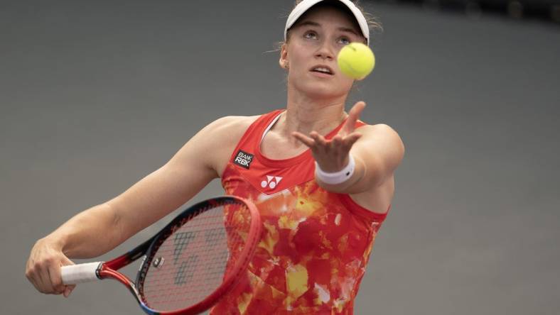 Nov 3, 2023; Cancun, Mexico;  Elena Rybakina (KAZ) tosses the ball to serve during her match against Aryna Sabalenka on day six of the GNP Saguaros WTA Finals Cancun. Mandatory Credit: Susan Mullane-USA TODAY Sports