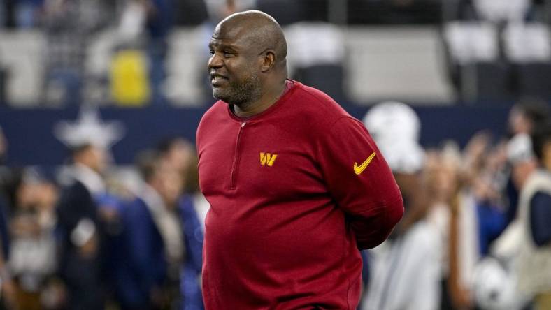 Nov 23, 2023; Arlington, Texas, USA; Washington Commanders offensive coordinator Eric Bieniemy before the game between the Dallas Cowboys and the Washington Commanders at AT&T Stadium. Mandatory Credit: Jerome Miron-USA TODAY Sports