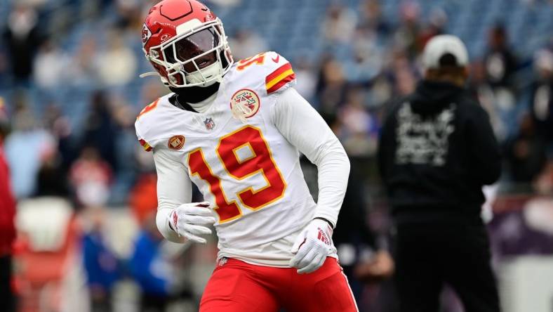 Dec 17, 2023; Foxborough, Massachusetts, USA; Kansas City Chiefs wide receiver Kadarius Toney (19) warms up before a game against the New England Patriots at Gillette Stadium. Mandatory Credit: Eric Canha-USA TODAY Sports