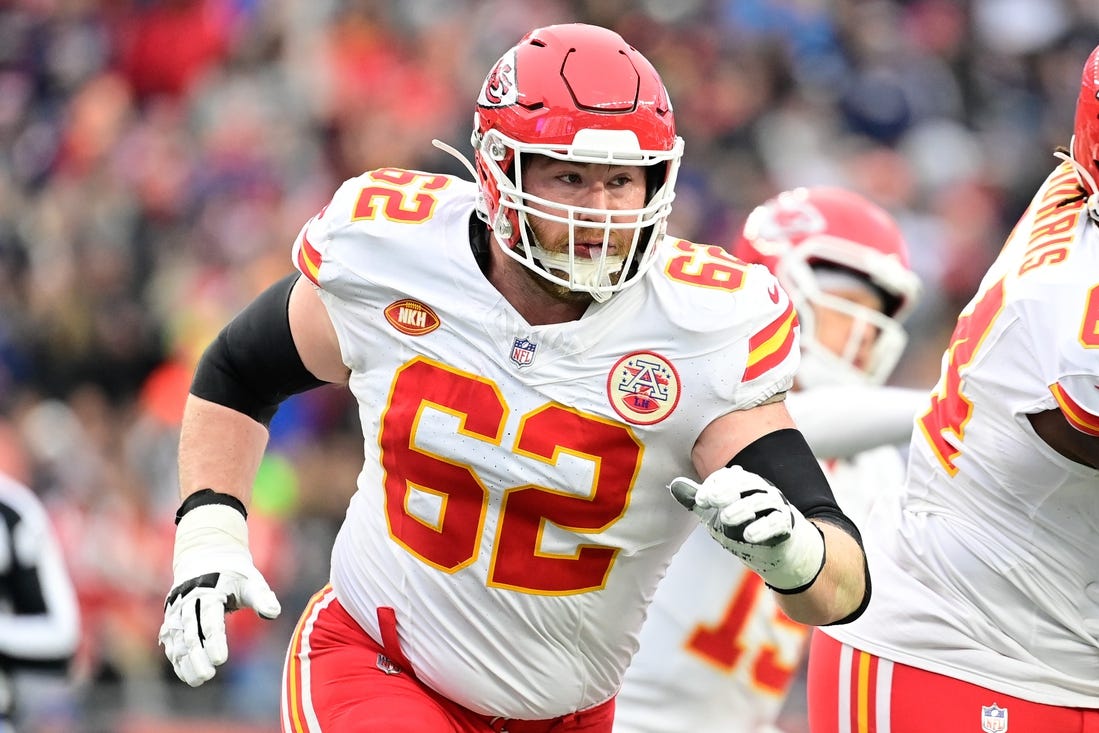 Dec 17, 2023; Foxborough, Massachusetts, USA; Kansas City Chiefs guard Joe Thuney (62)  in action during the first half against the New England Patriots at Gillette Stadium. Mandatory Credit: Eric Canha-USA TODAY Sports