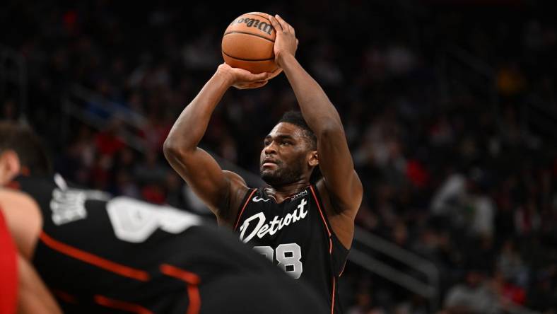 Jan 27, 2024; Detroit, Michigan, USA; Detroit Pistons center Isaiah Stewart (28) shoots a foul shot against the Washington Wizards in the first quarter at Little Caesars Arena. Mandatory Credit: Lon Horwedel-USA TODAY Sports