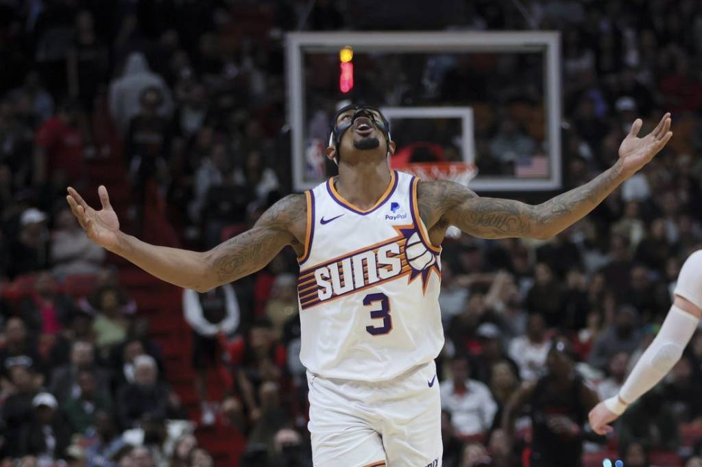 Jan 29, 2024; Miami, Florida, USA; Phoenix Suns guard Bradley Beal (3) reacts after scoring against the Miami Heat during the fourth quarter at Kaseya Center. Mandatory Credit: Sam Navarro-USA TODAY Sports