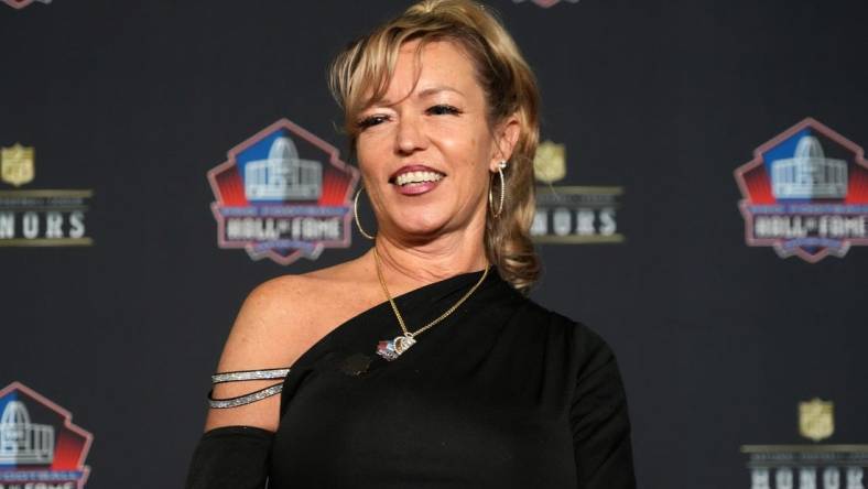 Feb 8, 2024; Las Vegas, NV, USA; Misty McMichael, the wife of Steve McMichael, during the Pro Football Hall of Fame Class of 2024 press conference at the Resorts World Theatre. Mandatory Credit: Kirby Lee-USA TODAY Sports