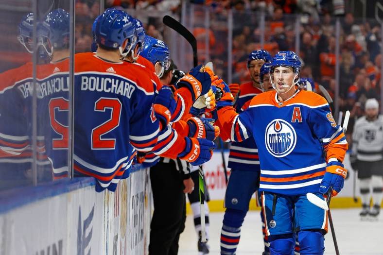 Feb 26, 2024; Edmonton, Alberta, CAN; The Edmonton Oilers celebrate a goal scored by forward Ryan Nugent-Hopkins (93) during the third period against the Los Angeles Kings at Rogers Place. Mandatory Credit: Perry Nelson-USA TODAY Sports