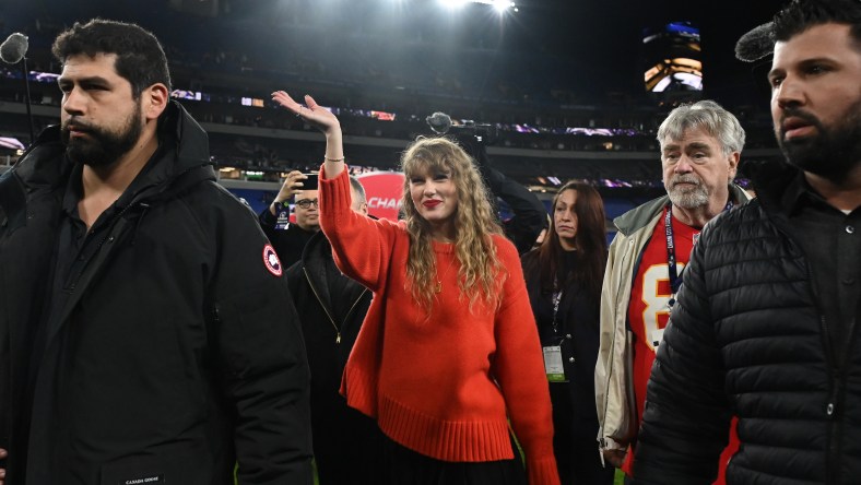 Taylor Swift, Travis Kelce