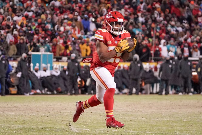 NFL: AFC Wild Card Round-Miami Dolphins at Kansas City Chiefs