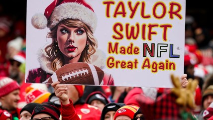 Score big with Taylor Swift Super Bowl bingo: Free download for all