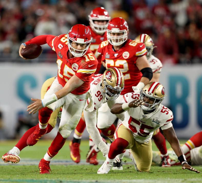 Kansas CIty Chiefs' Patrick Mahomes vs San Francisco 49ers in Super Bowl LIV